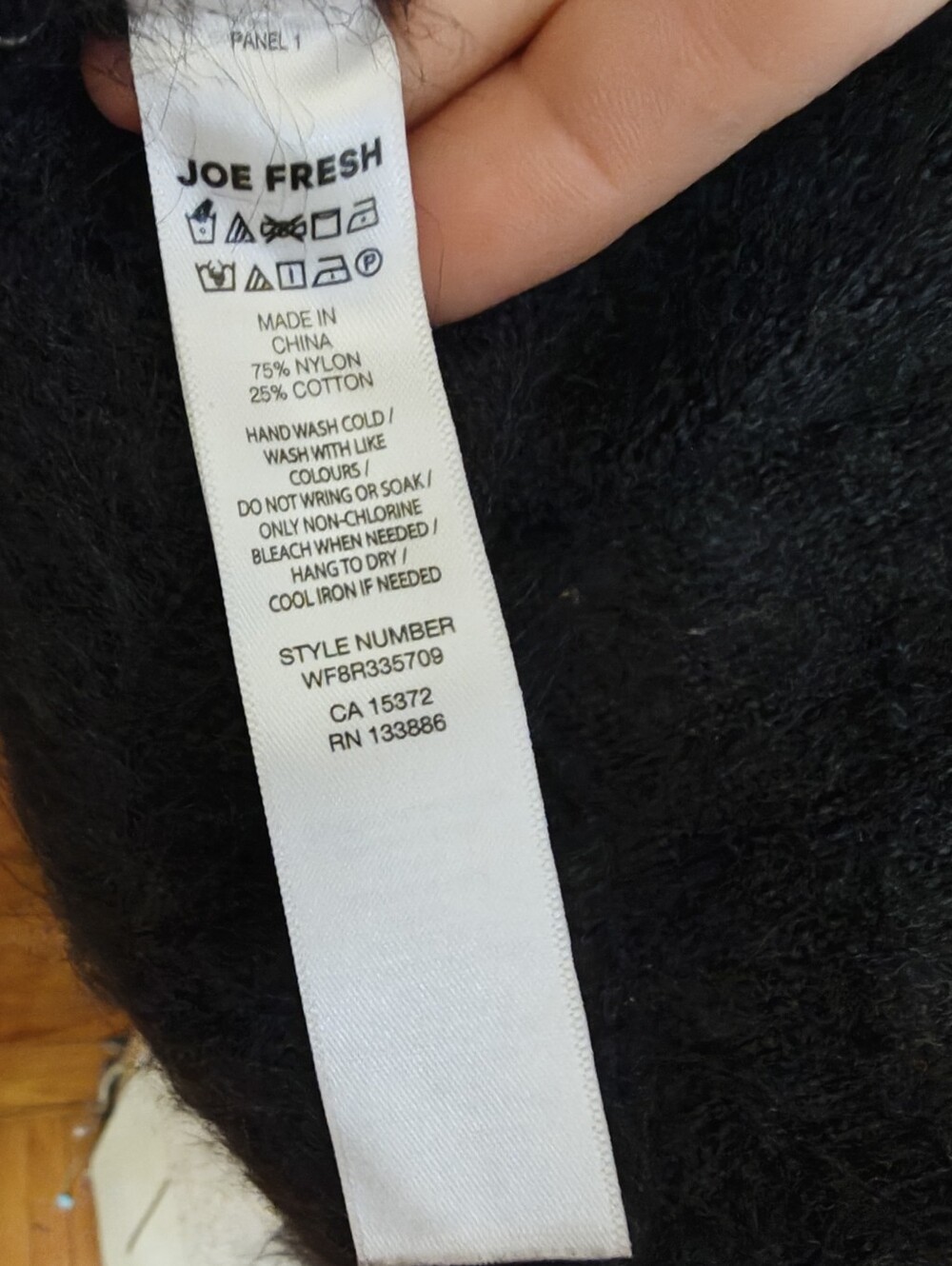 Set Of 2 Joe Fresh Cozy Sweaters Off White/LOVE And Black Women Medium - Picture 8 of 8